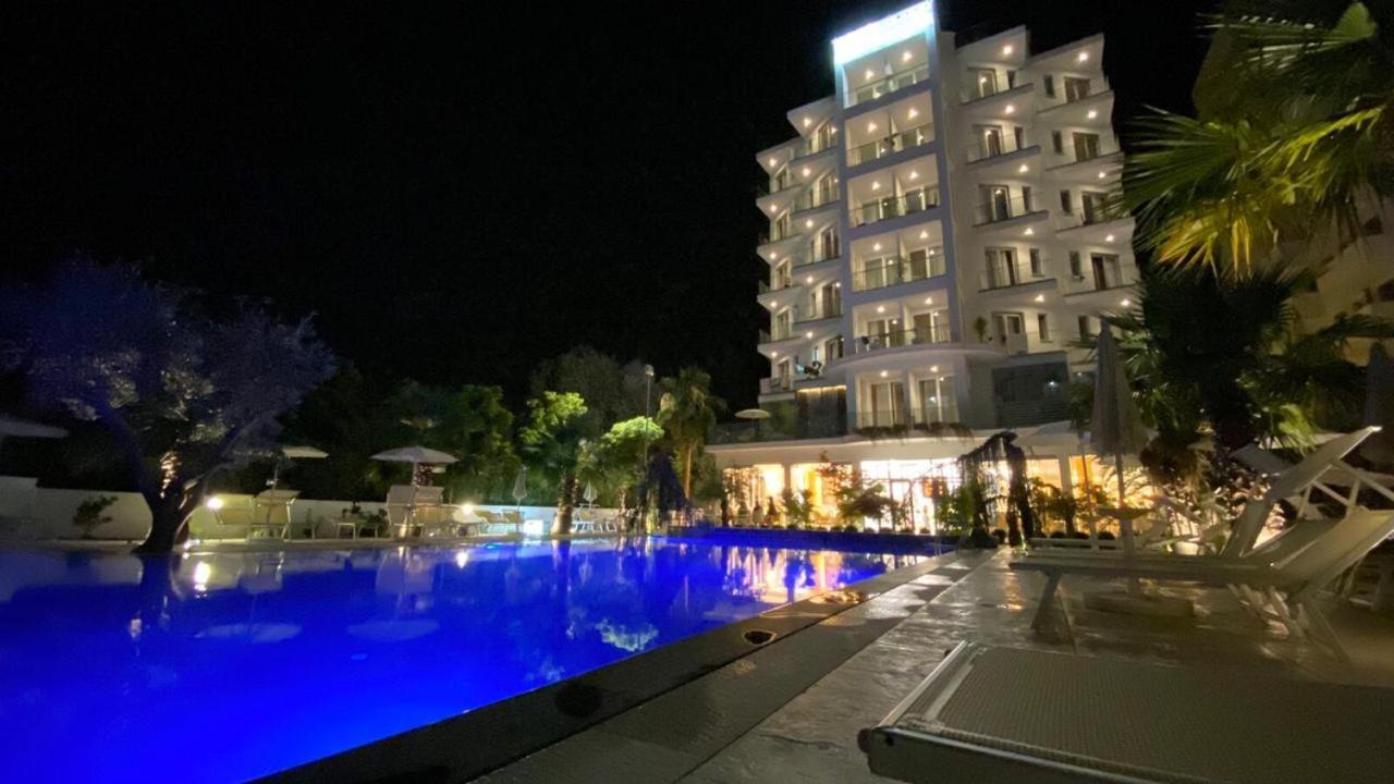 Mille Amici Hotel Shëngjin Exterior foto